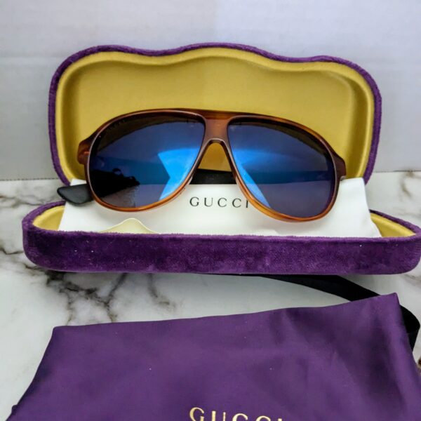 Gucci tortoiseshell sunglasses