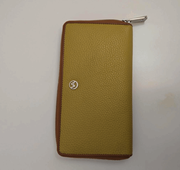 SE Valentina Pebbled Leather Zip Wallet