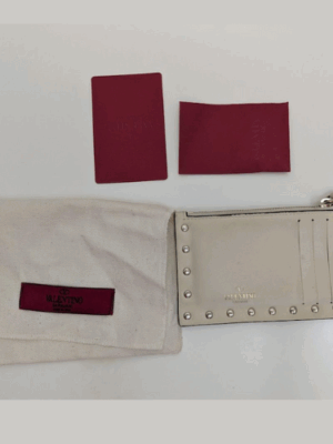 SE Valentino Rockstud Beige Leather Wallet