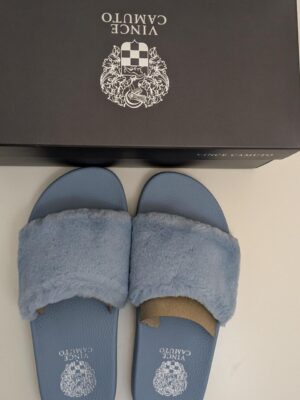 SE Vince Camuto Blue Faux Fur Slides